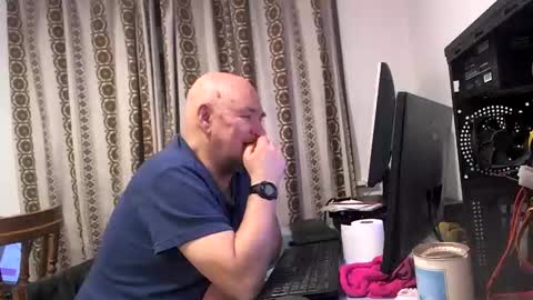 mature online show from 02-28-25, 10:17