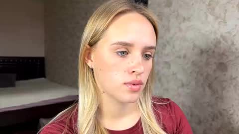 Sylvia online show from 10-07-25, 07:38
