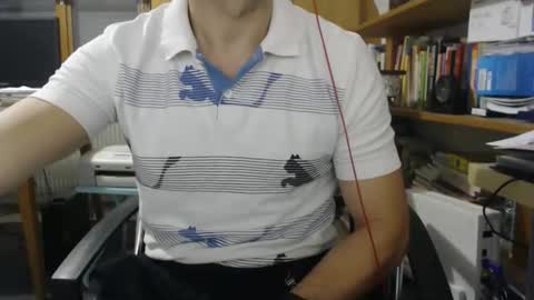 hero0111 online show from 09-27-25, 06:18