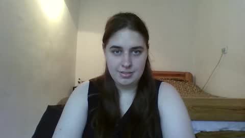 hess_luna_ online show from 09-26-25, 10:30