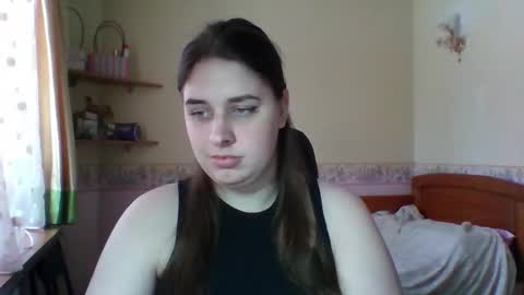 hess_luna_ online show from 02-03-26, 10:09