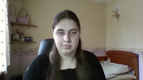 hess_luna_ online show from 03-02-26, 10:11