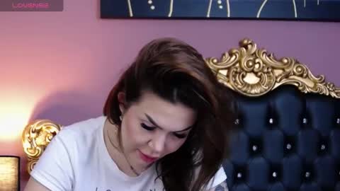 Snapshot of hessahessy chatting on 01-14-25, 09:13 Hessy online show from 01-14-25, 09:13