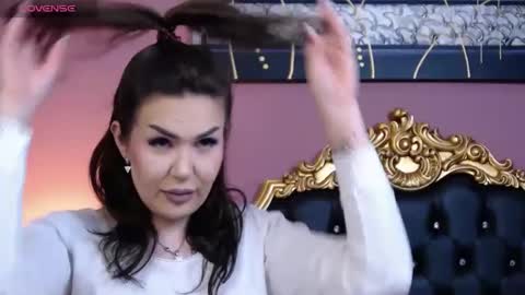 Snapshot of hessahessy chatting on 01-20-25, 06:53 Hessy online show from 01-20-25, 06:53