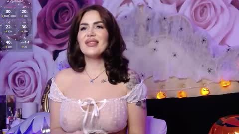 Snapshot of hessahessy chatting on 10-30-25, 06:30 Hessy online show from 10-30-25, 06:30