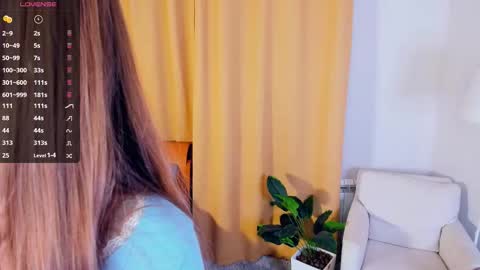 Linda online show from 12-14-25, 08:02