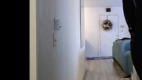 hevin69 online show from 12-14-25, 07:40