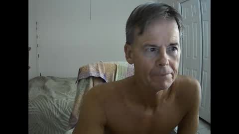 Snapshot of hewes1 chatting on 09-24-25, 10:07 hewes1 online show from 09-24-25, 10:07