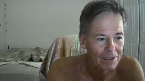 Snapshot of hewes1 chatting on 09-26-25, 08:29 hewes1 online show from 09-26-25, 08:29