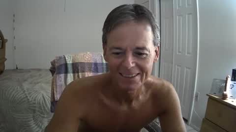 Snapshot of hewes1 chatting on 10-03-25, 09:39 hewes1 online show from 10-03-25, 09:39