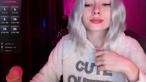  Nora  online show from 12-26-24, 04:32