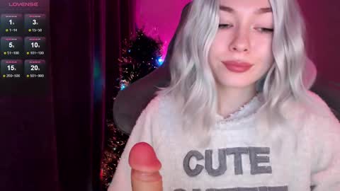  Nora  online show from 01-24-25, 03:00