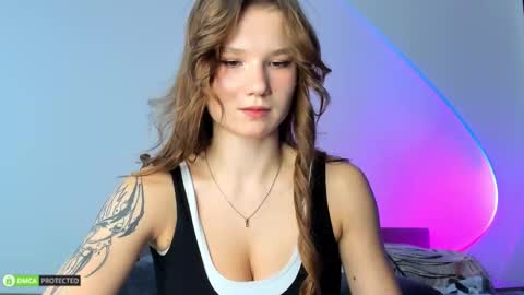 Bella 3 online show from 09-08-25, 10:42