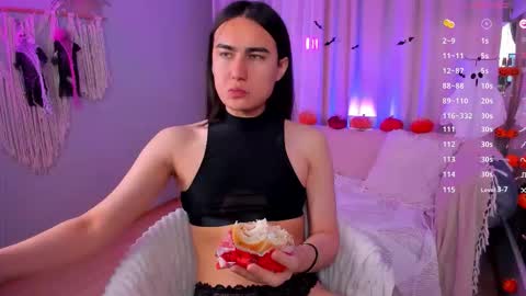 heyalena online show from 10-19-25, 07:20