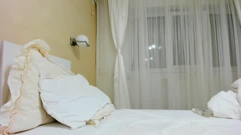 Heyheygrey online show from 01-26-25, 03:59