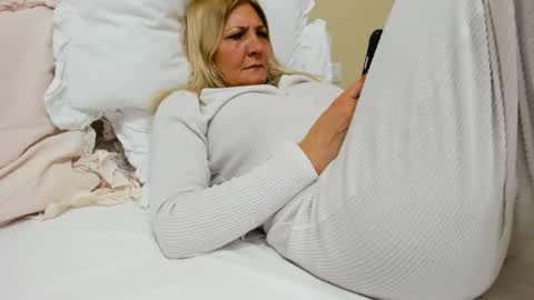 Heyheygrey online show from 03-05-25, 02:01