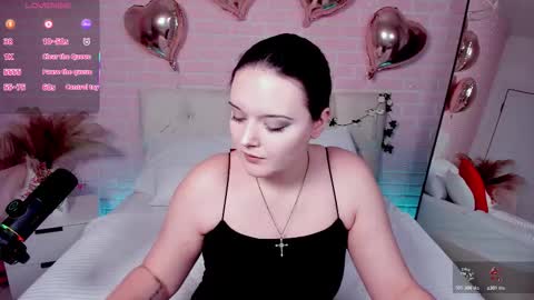 Amazing Mary  online show from 11-29-25, 10:51