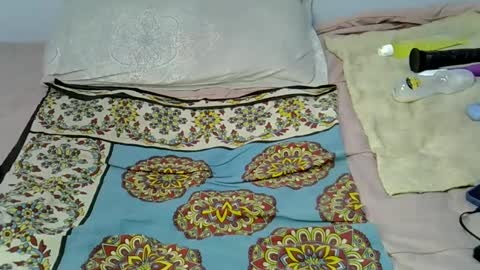 Snapshot of heyybanan chatting on 03-07-25, 08:13 heyybanan online show from 03-07-25, 08:13