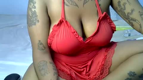 Snapshot of heyybanan chatting on 03-09-25, 09:03 heyybanan online show from 03-09-25, 09:03