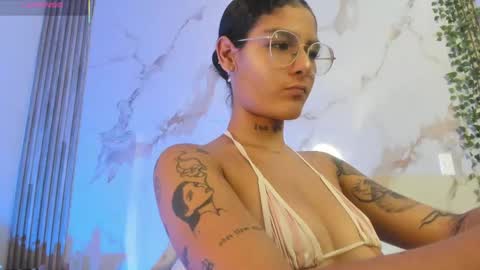 Snapshot of heyyo1808 chatting on 10-03-25, 09:34 heyyo1808 online show from 10-03-25, 09:34