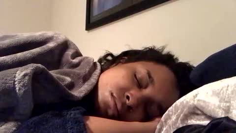 Snapshot of heyyou301990 chatting on 11-02-25, 07:22 heyyou301990 online show from 11-02-25, 07:22