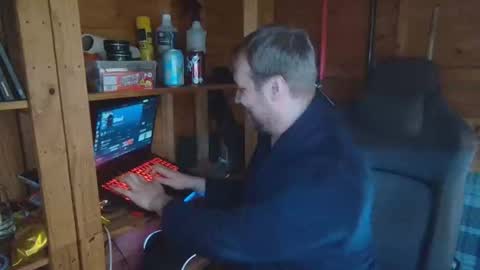 Snapshot of hharveyden chatting on 02-23-26, 10:56 H Dawg online show from 02-23-26, 10:56