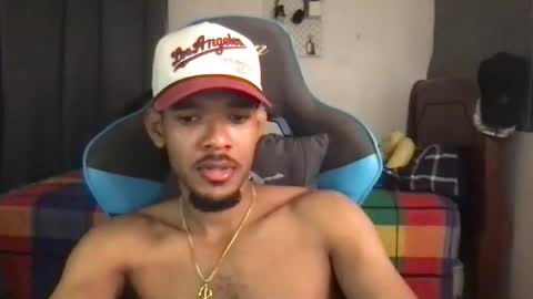 Snapshot of hhotcrazy chatting on 11-09-25, 06:23 hhotcrazy online show from 11-09-25, 06:23