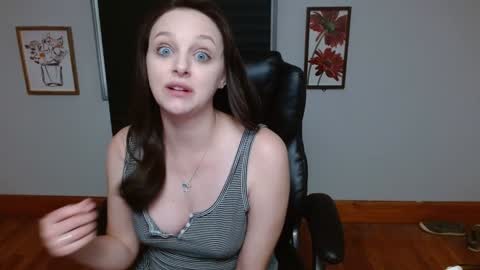 Paige online show from 11-07-25, 02:06