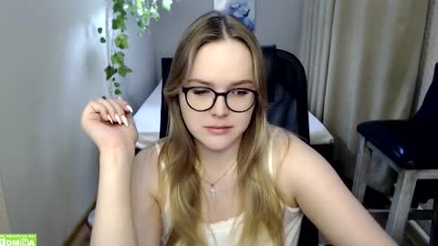 Snapshot of hi_haos chatting on 02-16-26, 12:45 hi_haos online show from 02-16-26, 12:45