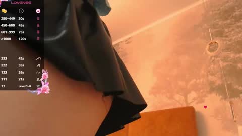 Hiaru online show from 12-11-24, 08:47