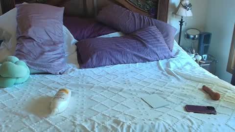 hidden_gold_milf online show from 09-19-25, 02:29