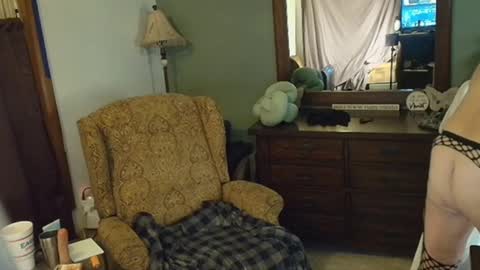 hidden_gold_milf online show from 10-30-25, 02:13