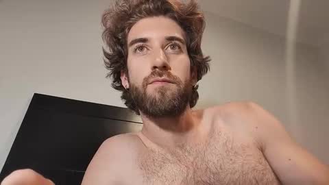 Snapshot of hiddengaze chatting on 02-25-26, 04:16 HiddenGaze online show from 02-25-26, 04:16