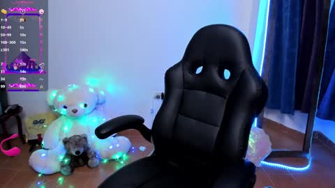 Diana online show from 02-08-25, 01:32