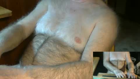 Snapshot of higgins11 chatting on 12-26-24, 01:07 higgins11 online show from 12-26-24, 01:07