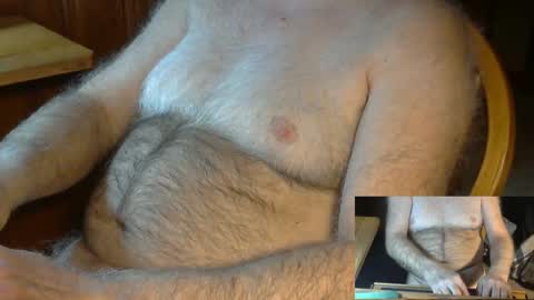 Snapshot of higgins11 chatting on 12-29-24, 08:37 higgins11 online show from 12-29-24, 08:37