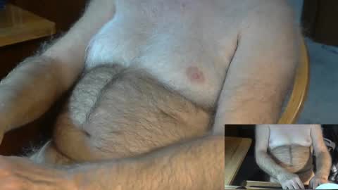 Snapshot of higgins11 chatting on 12-31-24, 06:02 higgins11 online show from 12-31-24, 06:02