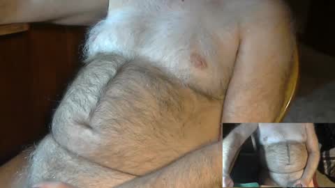 Snapshot of higgins11 chatting on 01-25-25, 01:32 higgins11 online show from 01-25-25, 01:32
