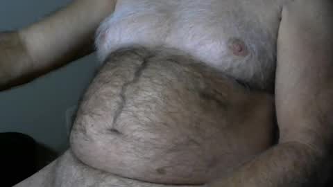 Snapshot of higgins11 chatting on 09-14-25, 02:54 higgins11 online show from 09-14-25, 02:54