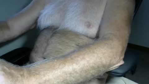 Snapshot of higgins11 chatting on 07-20-26, 12:36 higgins11 online show from 07-20-26, 12:36