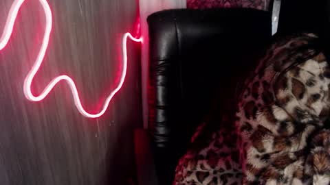 high online show from 03-24-26, 04:50