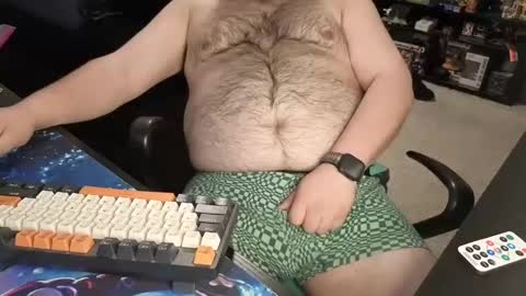 Snapshot of higuy527 chatting on 02-17-25, 02:31 Joe online show from 02-17-25, 02:31