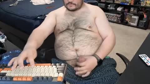 Snapshot of higuy527 chatting on 02-25-25, 06:31 Joe online show from 02-25-25, 06:31