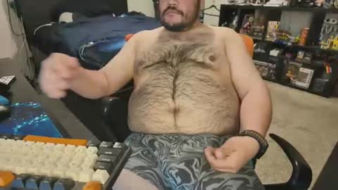 Snapshot of higuy527 chatting on 03-03-25, 08:11 Joe online show from 03-03-25, 08:11