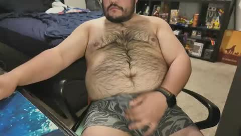 Snapshot of higuy527 chatting on 03-07-25, 01:42 Joe online show from 03-07-25, 01:42