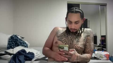 Snapshot of hihello7777 chatting on 01-06-26, 05:00 hihello7777 online show from 01-06-26, 05:00