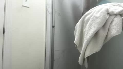 Snapshot of hihello7777 chatting on 02-05-26, 07:18 hihello7777 online show from 02-05-26, 07:18