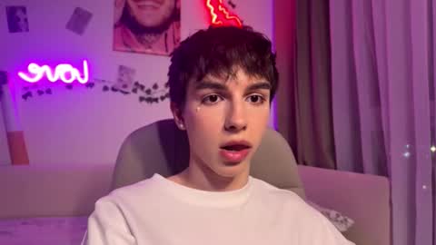 Snapshot of hiidear chatting on 02-22-26, 07:56 twinkvadusha online show from 02-22-26, 07:56