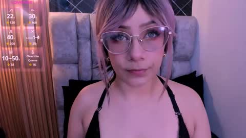 hikaru_dl online show from 09-11-25, 10:43