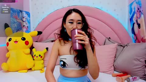 Hikori online show from 12-22-24, 01:34